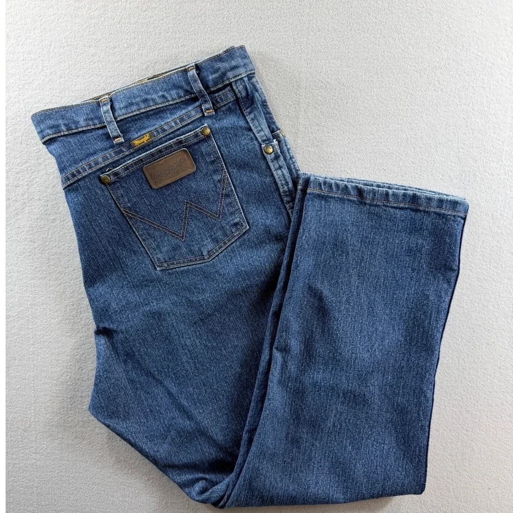 Wrangler Jeans Men 44x30 Blue Regular Fit Advanced Comfort Straight Leg